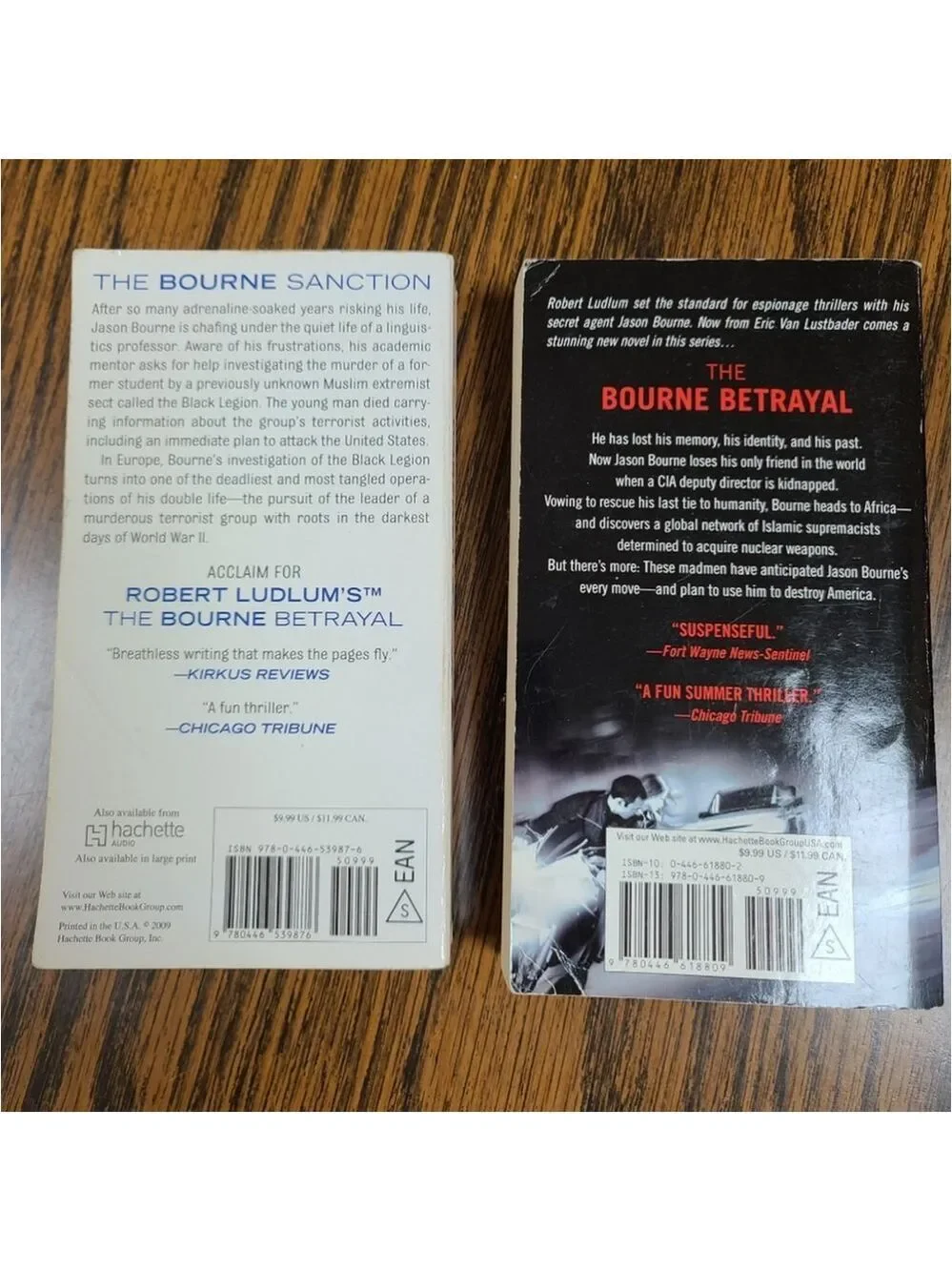 Robert Ludlum Paperback Set: Bourne Sanction & Bourne Betrayal